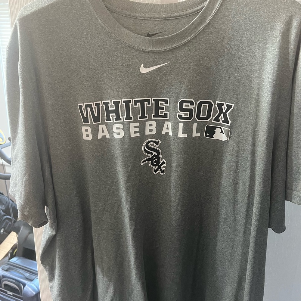 Chicago White Sox Nike Dri-Fit T-Shirt